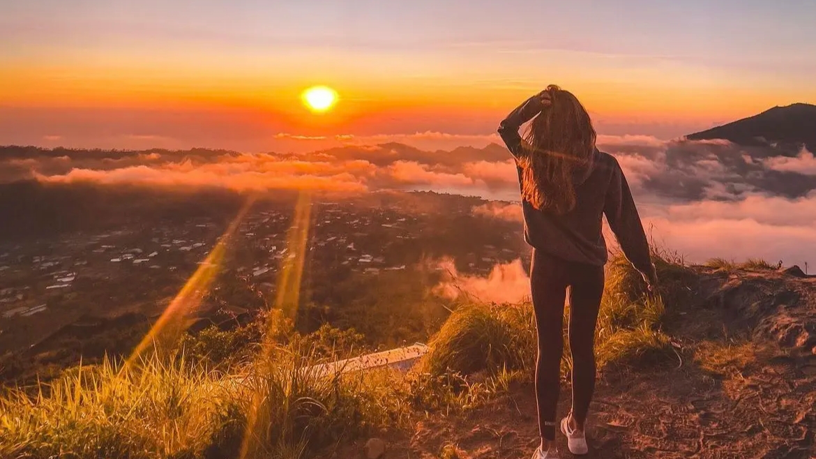 Bali: Sunrise Mount Batur Hike with Breakfast